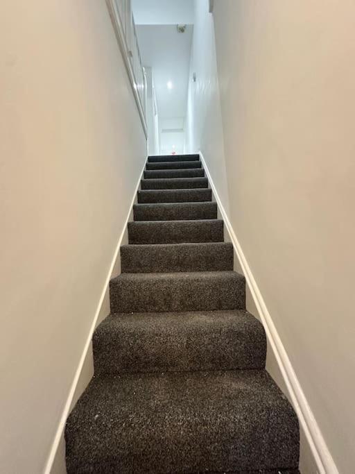 Appartamento 3 Bed Hackney/Harringay Flat Londra Esterno foto