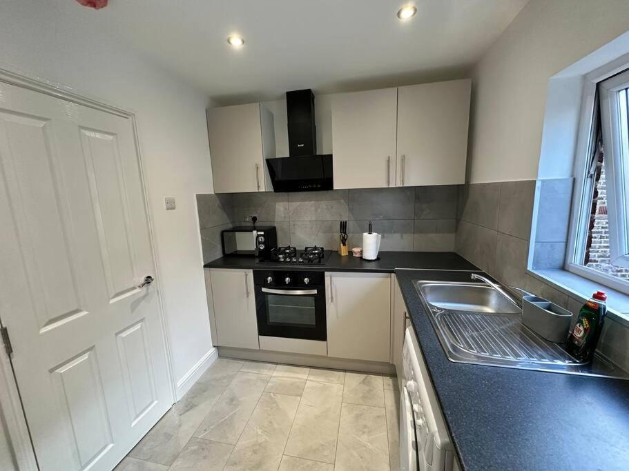 Appartamento 3 Bed Hackney/Harringay Flat Londra Esterno foto